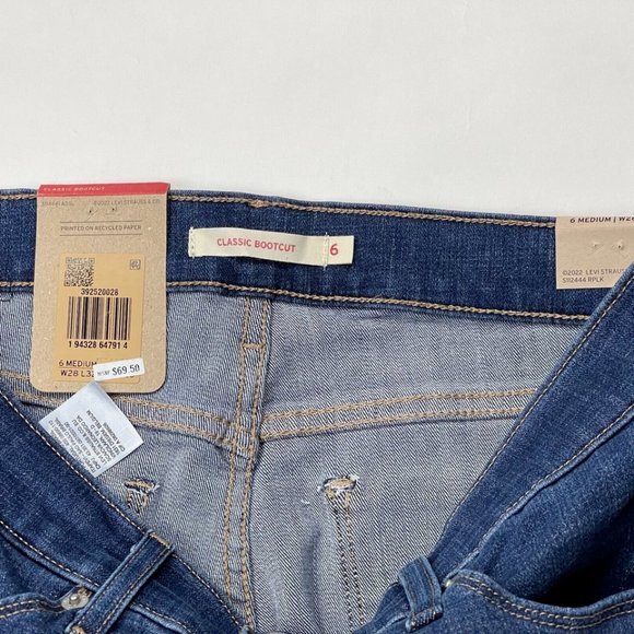 Levis Classic Bootcut Jeans Women 6 W28 L32 $70 Stretch Cotton Pockets 392520028 - Picture 6 of 14